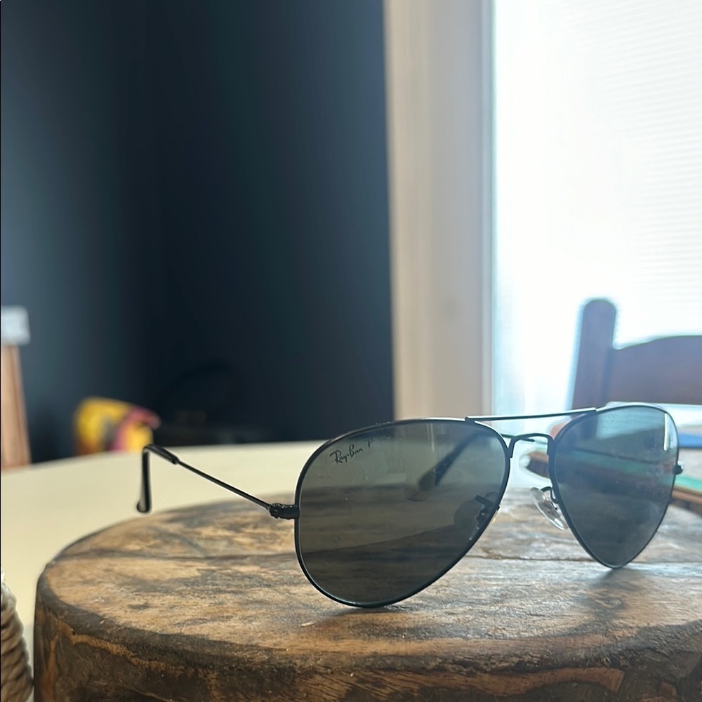 Ray-Ban Classic Black Aviator Sunglasses